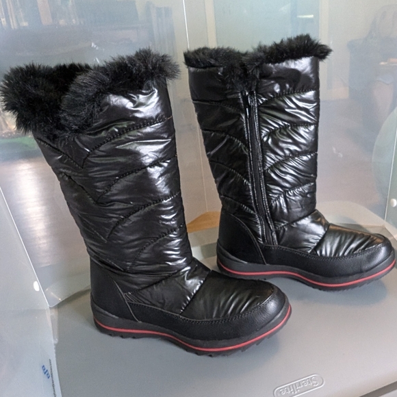 Cat&Jack NWOT Nicole 5 slick puff black vegan fur lined  zipup winter/snow boots - Picture 7 of 10
